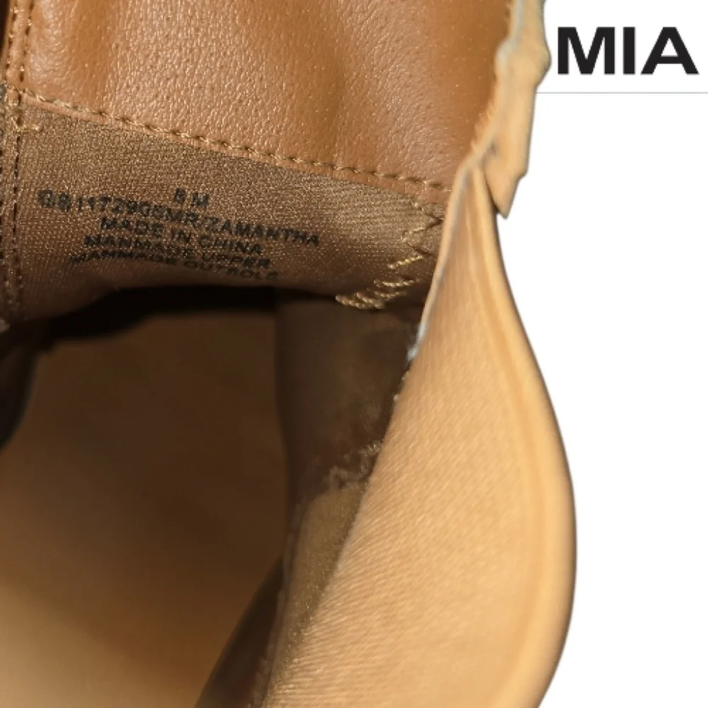 MIA Luda Chelsea Boot Size Women’s 8 Beige / Tan Python Print